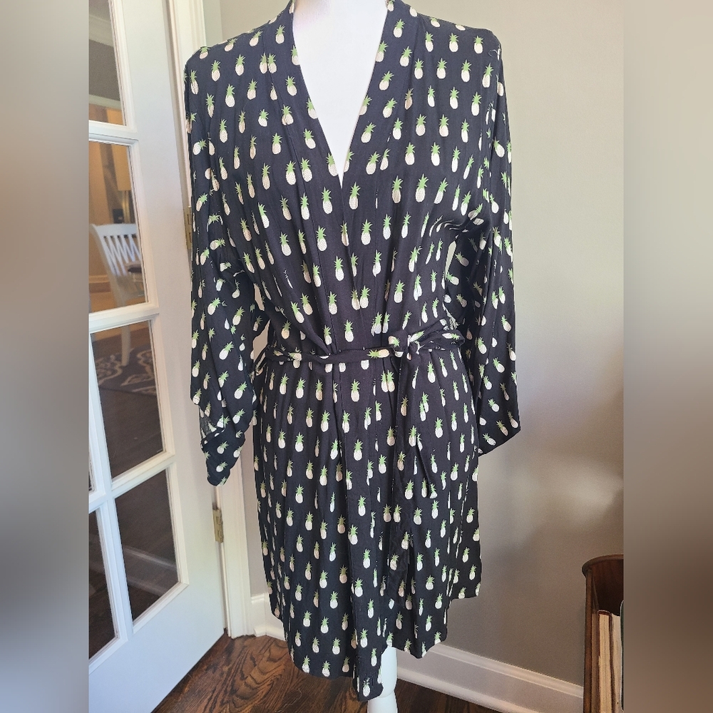 Kenny Flowers Island Kimono Swim Coverup Robe Black with Pineapples Small